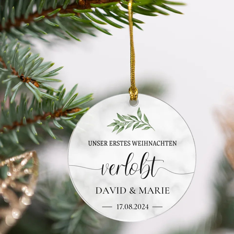 ClearChristmasOrnamentGoldRibbon-TitaMockup4