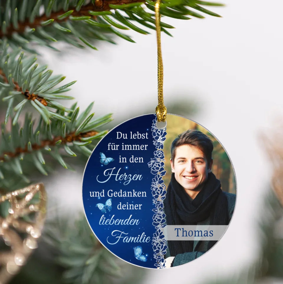 ClearChristmasOrnamentGoldRibbon-TitaMockup4