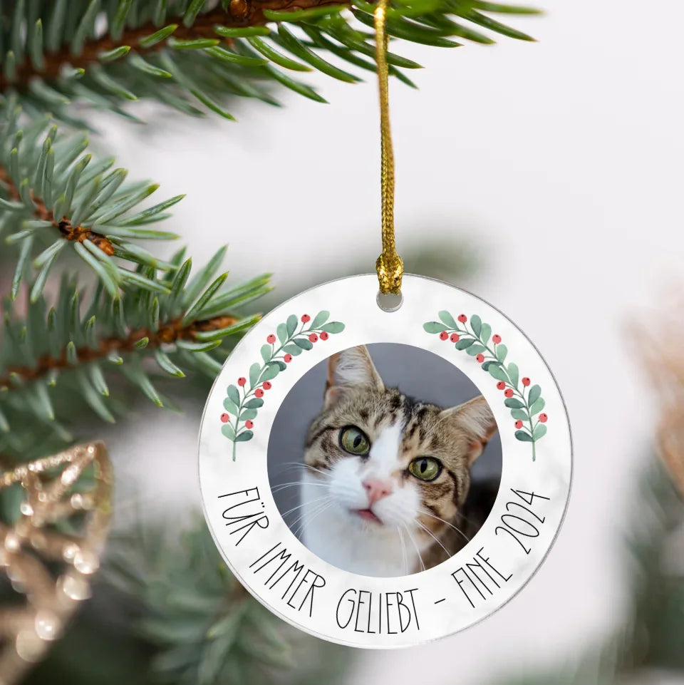 ClearChristmasOrnamentGoldRibbon-TitaMockup4