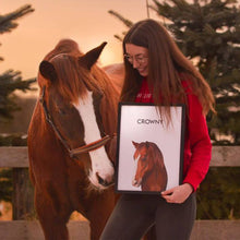 Lade das Bild in den Galerie-Viewer, Personalisiertes Pferde Tier-Portrait als Kunstdruck
